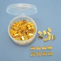 100 Stk. goldene Bandklemmen mit strukturierter Oberfläche und Box für DIY-Schmuck - Gold