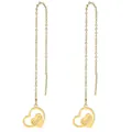 Dettaglio di orecchini lunghi a catena dorati con ciondoli a cuore traforato Love - Stile Cuore Cavo Love (B44-0504)