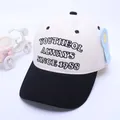 Kinder-Baseballkappe in Schwarz-Weiß-Kontrast mit Stickerei und dunklem Schirm - Kinder / Schwarz