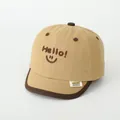 Khaki baby honkbalpet met Hello borduursel en contrasterende bruine korte klep - Hello Smile Stijl / Khaki