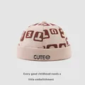 Cappello docker in velluto a coste crema per bambini con stampe e ricamo CUTE - Stile per Bambini Piccoli / Beige