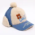 Blaue Kinder Wintermütze aus Cord mit Bärenstickerei und warmem Plüsch-Ohrenschutz - 3-8 Jahre / Blau