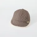 Berretto invernale trapuntato marrone con bordo in lana di agnello felpata - Stile Tinta Unita / Grigio