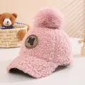 Rosa Plüsch-Baseballkappe für Kinder mit großem Bommel und Buchstaben-M-Patch - 3-10 Jahre (50-54CM) / Rosa (M-Buchstabe)