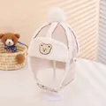 Beige wintermuts voor peuters met schattig berenborduurwerk en witte voering van imitatiebont - Kinderen ca. 3-10 jaar / Khaki