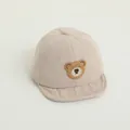 Infant corduroy baseball cap in beige with a cute embroidered bear patch for 1-4 years - Little Bear Beige