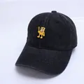 Détail de la casquette baseball en denim noir délavé pour enfant avec patch cartoon - 47-53cm / Noir