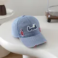 Light blue denim baseball cap with break embroidery and distressed red fabric details - Letter Style (break) / Burgundy