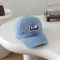 Frayed light blue denim baseball cap for kids with moon patch and distressed details - Letter Style (break) / Grass Green