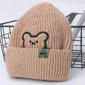 Berretto in maglia beige per bambini con ricamo a forma di orsetto e trama a coste invernali - Bambini 2-7 Anni / Cachi