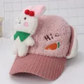 Gorra de béisbol rosa para niños en forro polar con conejo 3D y orejeras para invierno - Conejito Tímido 3D Rosa