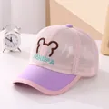 Detalle de malla rosa y visera morada en gorra infantil con bordado de oso y PANDPA - Niños 47-52CM / Rosa Púrpura