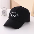 Gorra de béisbol negra para niños con bordado NYC blanco y visera curva clásica - Niños 3-10 Años (50-54CM) / Negro