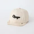 Beige baby baseballpet met Chicago borduursel en zachte klep voor peuters van katoen - Baby 10-30 Maanden / Beige
