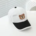 Kids breathable mesh baseball cap in white and black with brown bear patch - Kids Age 3-8 (50-53CM) / White Bear