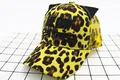 Détail de casquette léopard jaune avec oreilles de chat 3D et broderie Meow - Enfants (3-10 ans) / Yellow (Black Whiskers)