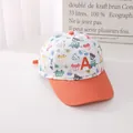 Casquette enfant blanche avec imprimés voitures colorées et patch lettre A orange - Bébé / Bord Orange Avec Lettre A