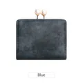 Portafoglio corto blu vintage da donna con chiusura a perla e finitura opaca testurizzata - Blu
