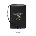 Protège-passeport noir anti-RFID avec lettrage doré et une dragonne amovible - Noir