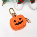 Mini monedero de silicona con forma de calabaza naranja y llavero dorado elegante - Calabaza