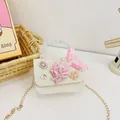 Borsa a tracolla chic in pizzo per bambina con manico di perle e coda di sirena paillettes - Pizzo Bianco