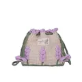 Bolso saco de punto hecho a mano con motivo floral morado y cierre de cordón verde - Crema con Morado
