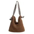 Braune gewebte Strohtasche mit schwarz-weiß gestreiften, geknoteten Schultergurten - Khaki