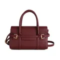 Sac à main bordeaux élégant avec texture litchi et boucles en métal doré - Bordeaux