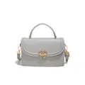 Sac à main gris en cuir grainé avec boucle dorée rotative et bandoulière amovible - Gris clair