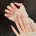 Unghie finte fatte a mano con fragole, rose 3D, perle e fiocchi bianchi decorativi - Extra Piccolo (XS) / Ovale Lungo Rosa Bacca (404)