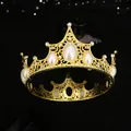 Couronne dorée avec perles blanches et strass pour décoration de mariage chic - Grand / Or