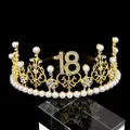 Diadème doré étincelant pour 18e anniversaire avec strass et perles sur fond noir - 18 Ans / Or