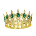 Dettaglio corona dorata con pietre a goccia verdi e strass bianchi per matrimoni - Oro + Goccia Verde