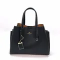 Sac à main classique en cuir grainé noir avec logo kangourou doré et doubles anses - Noir