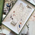 Eleganter Twilly-Seidenschal mit Blumenmuster und luxuriöser Geschenkbox-Verpackung - Gebrochenes Weiß