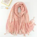 Detail of bohemian printed scarf with tassel edges and vintage floral patterns on pink linen - 180*90CM / Lotus Pink Vintage Floral (XB550)