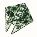 Pañuelo triangular de malla verde claro con elegante bordado de encaje floral negro - 135*45cm / Verde (VS769-10)