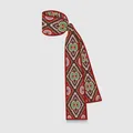 Ethnic μεταξωτό φουλάρι με γεωμετρικά σχέδια σε βαθύ κόκκινο και πράσινο χρώμα - 8cmx120cm / Σειρά Dunhuang (Μπορντό)