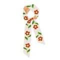 Smalle zijden sjaal met bloemenprint in crème en oranje, gestyled als een harikst - Beige Oranje Bloemig (6)