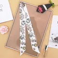 Sciarpa di seta con fiori di ciliegio e monete per borse o come fascia per capelli - Bianco