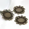 Antique bronze sunflower bezel setting for 18mm stones in floral metal pendant design - Antique Bronze Sunflower Shape Style (N1-13)