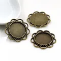 Lace alloy pendant base 18mm in antique bronze finish for DIY jewelry making - Antique Bronze Lace Round Base (K1-18)