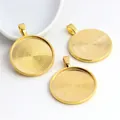 Drei 25mm runde goldene Anhänger-Fassungen mit radialer Textur für DIY-Schmuckherstellung - Goldstil (A4-09)