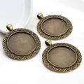Set of 3 vintage bronze 30mm alloy pendant trays with hollow heart borders for DIY jewelry - Retro Bronze Heart Pattern Style (B6-34)