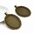 Base per ciondolo ovale 30x40mm in bronzo retrò con bordi ondulati per gioielli fai da te - Pizzo Ondulato Intagliato Bronzo Antico (B1-20)