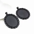 Coppia di basi per ciondoli ovali 30x40mm in lega nera con bordi vintage per gioielli fai-da-te - Rilievo Petalo Nero (B2-21)
