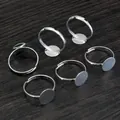 Set di 6 basi per anelli regolabili in metallo argentato con vassoi tondi per gioielli - 10mm / Argento