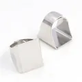 Dettaglio di basi per anelli quadrati in lega d'argento da 20mm per creazione di gioielli - Bianco K/Argento
