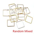 Makroansicht quadratischer Kupfer-Ohrringrahmen in Gold und Silber für DIY-Schmuck - Zufällig Gemischt