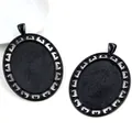 Base per pendente ovale nera in lega con bordo traforato per gioielli fai-da-te - Pizzo Cavo Nero (B4-11)